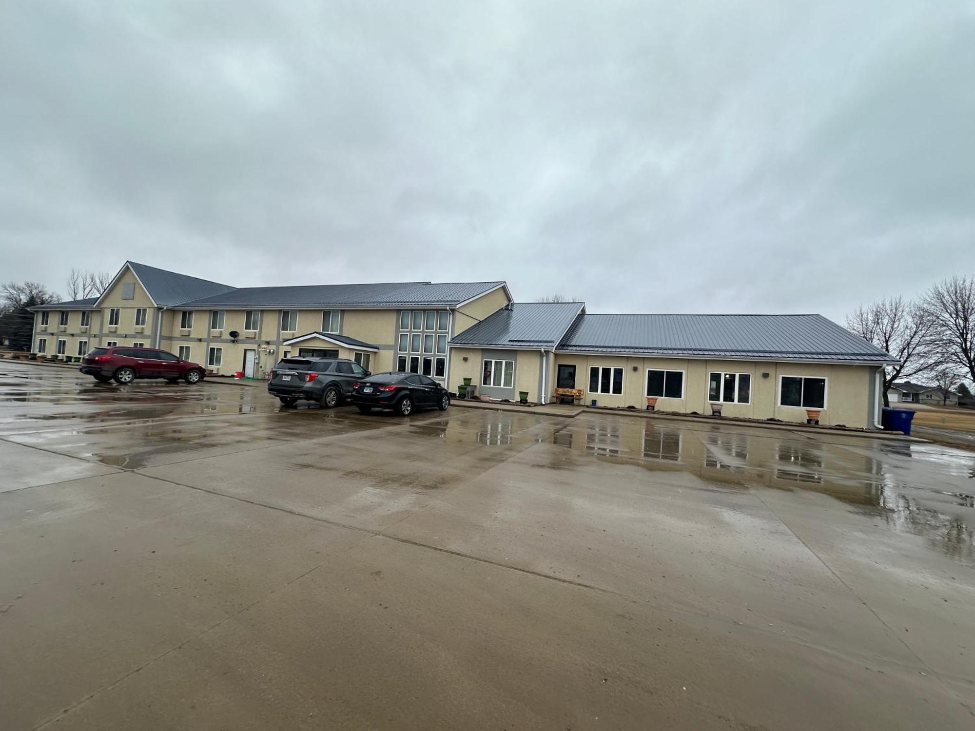 De Smet Super Deluxe Inn & Suites Екстер'єр фото