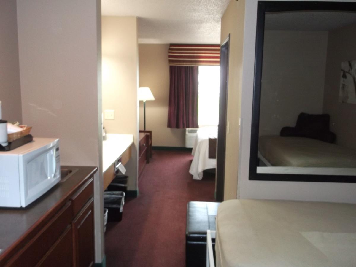 De Smet Super Deluxe Inn & Suites Екстер'єр фото