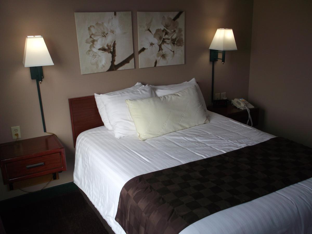 De Smet Super Deluxe Inn & Suites Екстер'єр фото