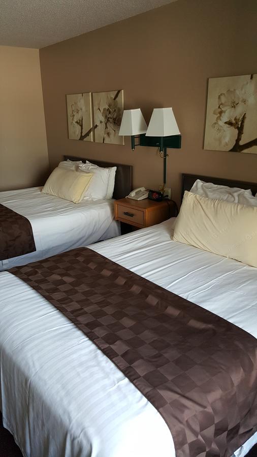 De Smet Super Deluxe Inn & Suites Екстер'єр фото