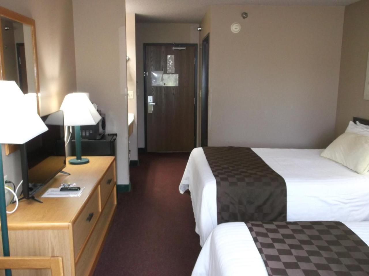 De Smet Super Deluxe Inn & Suites Екстер'єр фото